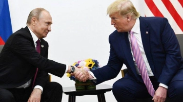 Kabar Donald Trump Telepon Vladimir Putin, Rusia: Fiksi Murni