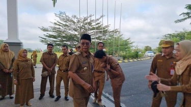 Penampakan Sahbirin Noor Perdana Tampil Usai 'Menghilang': Lebih Kurus dari Sebelum Jadi Tersangka