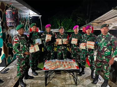 Satgas Pamtas Yonarmed 11 Kostrad Gagalkan Penyelundupan 960 Kosmetik Ilegal dari Malaysia