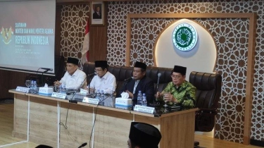 Usai Disambangi Menag RI, Waketum MUI: Beda Pendapat Sudah Biasa, yang Luar Biasa Beda Pendapatan