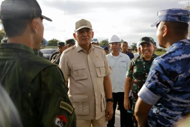 Menhan Sjafrie Sjamsoeddin Briefing Seluruh Panglima dan Komandan Satuan TNI di Papua, Singgung Peran Penting dalam Geopolitik dan Geostrategi