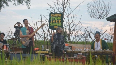 Padukan Musik Tradisi dan Jazz di Tengah Sawah Klaten, Trie Utami Lantunkan Lagu Sekitar Kita