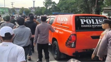 Detik-detik Gubernur Rohidin Mersyah Tinggalkan Mapolresta Bengkulu, Diduga Pakai Rompi Polantas