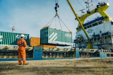 Layanan Bongkar Muat dan Industri Logistik Mesti Terintegrasi di Pelabuhan