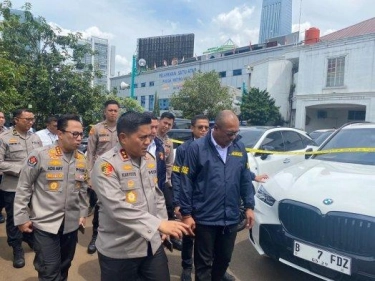 Polisi Benarkan Alwin Jabarti Kiemas Tersangka Kasus Judi Online Dibekingi Oknum Komdigi