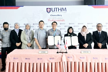 Perkuat Pengembangan Akademik, STIESIA Surabaya Jalin MoU Internasional dengan UTHM Malaysia