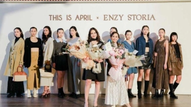 Excited Saat Digandeng This Is April,  Enzy Storia : Mengombinasikan Style Aku