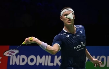 Viktor Axelsen Mendadak Mundur dari BWF World Tour Finals 2024, Keuntungan Bagi Jonatan Christie?