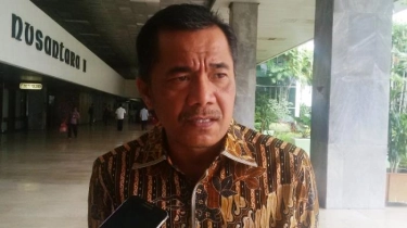 Anggota DPR Usulkan SIM dan STNK Berlaku Seumur Hidup