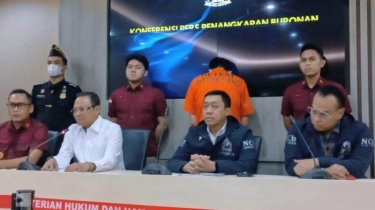 Buronan Interpol China Ditangkap saat Liburan Bareng 3 Anak di Batam, Kejahatannya Ga Kaleng-kaleng