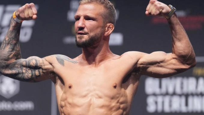 Corey Hill hingga TJ Dillashaw, Ini Deretan Petarung UFC yang Kariernya Berhenti karena Cedera