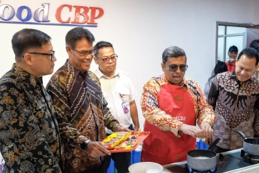 Perdana Kunjungi ICBP, BPJPH Dorong Produk Dalam Negeri Kompetitif di Tengah Gempuran Impor-impor Berlabel Halal