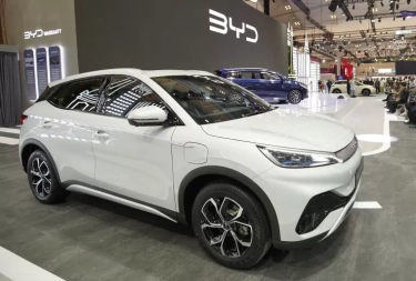 Sama-Sama Mobil Listrik dan SUV, Harga BYD Atto 3 Jauh Lebih Murah dari Hyundai Ioniq 5