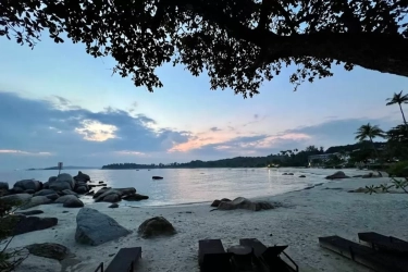 3 Rekomendasi Liburan Tenang di Pantai yang Ada di Pulau Bintan, Penat Pasti Hilang