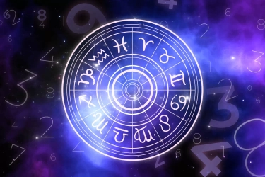 7 Zodiak yang Diramalkan Hidup Mewah, Miliki Rezeki Seluas Lautan di Awal Tahun 2025