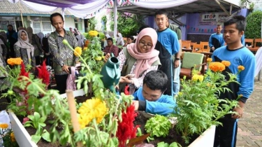 Dorong Pertanian Inklusif, Mahasiswa IPB Ajarkan Budi Daya Tanaman ke Pelajar Berkebutuhan Khusus