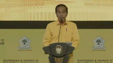 Sarmuji Sebut Jokowi Lagi Merenung untuk Jadi Kader Golkar: Kita Tunggu Saja