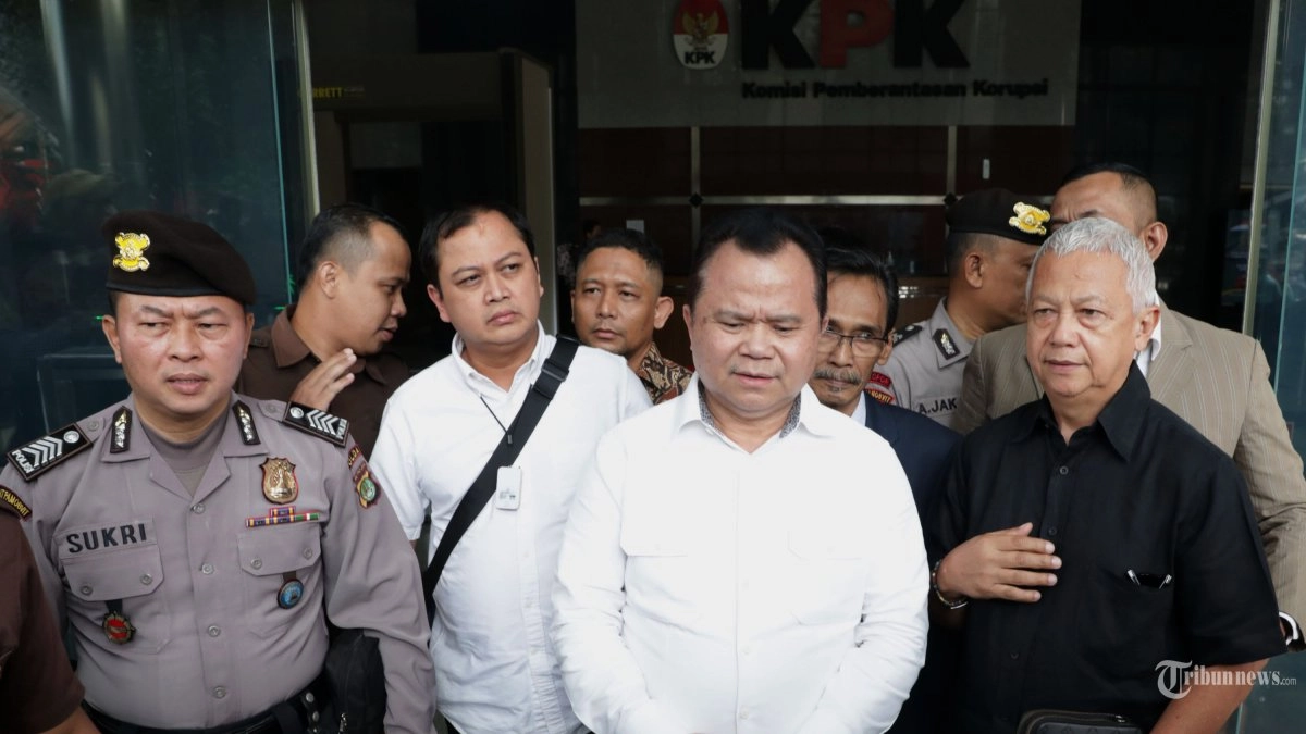 Ronny Sompie Diperiksa KPK, Ditanya Aktivitas Harun Masiku hingga Tugasnya Saat Jadi Dirjen Imigrasi