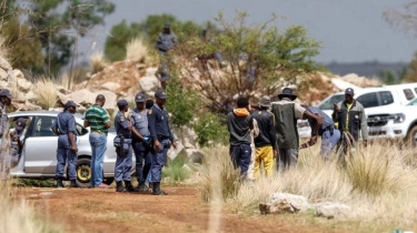 Lebih 100 Orang Tewas Terjebak di Dalam Terowongan Tambang Afrika Selatan