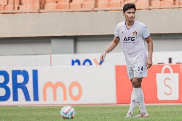 Alasan Persib Merekrut Ahmad Agung yang Minim Bermain di Persik