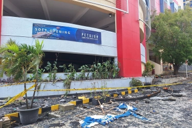 Glodok Plaza Tutup 5 Hari Usai Kebakaran, Kerugian Belum Dapat Dipastikan