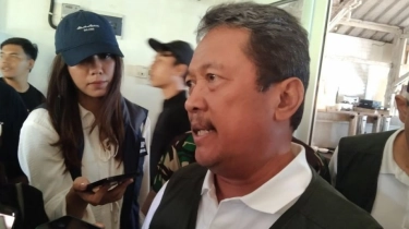 Menteri KKP Minta Pembongkaran Pagar Laut Ditunda, Tak Ikuti Perintah Presiden?