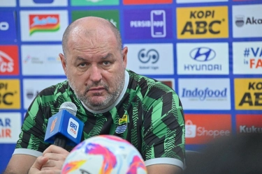 Bojan Hodak Peringatkan Persib: Arema FC Tim Bagus