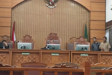 KPK Tak Hadir, Sidang Praperadilan Hasto Ditunda 5 Februari