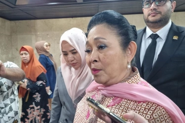 Titiek Soeharto Heran Nelayan Bisa Punya Uang Miliaran Bangun Pagar Laut Tangerang