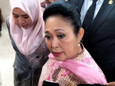 Titiek Soeharto Tak Yakin Pagar Laut Misterius di Tangerang Dibuat Nelayan 