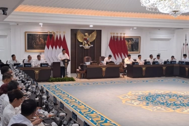 Minta Wartawan Keluar dari Ruang Sidang Kabinet, Prabowo: Kalau Orangtua Bicara, Anak-anak Tunggu di Luar