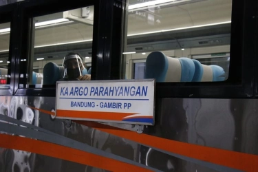 Jadwal dan Harga Tiket Kereta Jakarta-Bandung Saat Libur Sekolah Ramadhan 2025