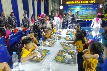 Sudah Siapkan Susu, Kolinlamil Janjikan Ada Ikan di Menu Makan Bergizi Gratis