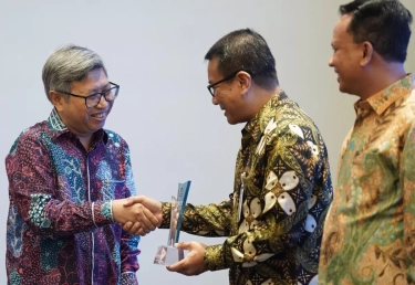 Raih Penghargaan Bank Operasional Terbaik dari DJPb Berkat Pengelola Kas Negara