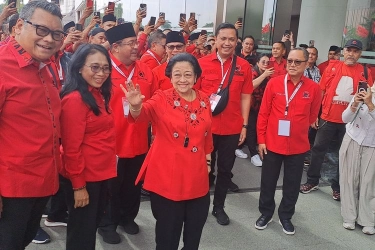 Megawati Singgung Pembatalan Pameran Yos Suprapto: Jangan Bodoh