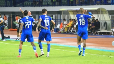 Tanpa Beberapa Pemain Andalannya, Bojan Hodak Pastikan Persib Siap Hadapi Arema FC