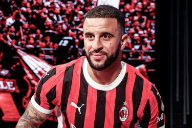 Kyle Walker Resmi Bergabung ke AC Milan, Pakai Nomor Punggung Beckham