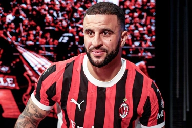 Kyle Walker Resmi Gabung AC Milan, Sempat Ditolak Real Madrid