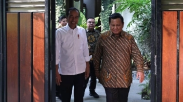 Tak Hanya Megawati, Prabowo Ternyata Suka Beri Vitamin Juga ke Jokowi