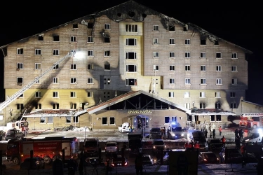 Kebakaran Hotel Mewah Grand Kartal Turkiye: 78 Tewas, Apa Penyebabnya?