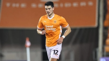 Elkan Baggott Tampil Penuh bersama Blackpool, Sikat Exeter City 3-1