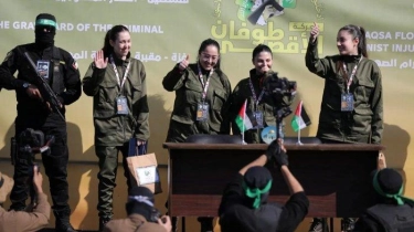 Brigade Al-Qassam Dipuji oleh 4 Tentara Wanita Israel atas Perlakuan Baik Mereka