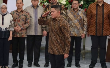 Kepopuleran Mayor Teddy Dinilai Berkah dari Mendampingi Presiden Prabowo