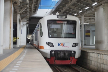 Sempat Terhenti karena Banjir Jakarta, Hari Ini Kereta Bandara Soetta Sudah Beroperasi Normal