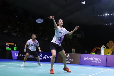 Duel Merah Putih Buka Perjuangan 15 Wakil Indonesia di Babak 16 Besar Thailand Masters 2025