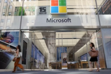 Saham Microsoft Tergelincir, Meta Melambung: Drama Cloud dan AI di Wall Street