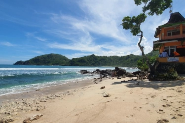 Pantai Gunungkidul Ramai Saat Libur Panjang, SAR Berharap Rombongan Koordinasi