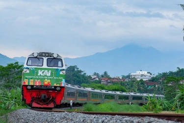 Jadwal Terbaru KA Rute Jakarta-Bandung Mulai 1 Februari 2025