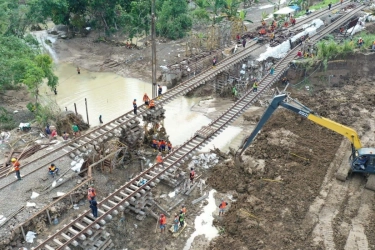 Perbaikan Rel Kereta di Grobogan Ditarget Selesai 5 Februari 2025
