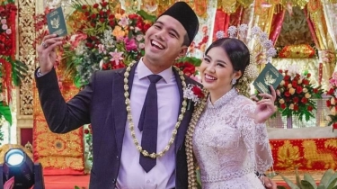 Ada Dua Macam, Isi Souvenir Pernikahan Frans Faisal Tuai Decak Kagum: Bermanfaat Banget!